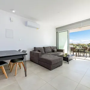 https://heights.protaras-cy-hotels.com